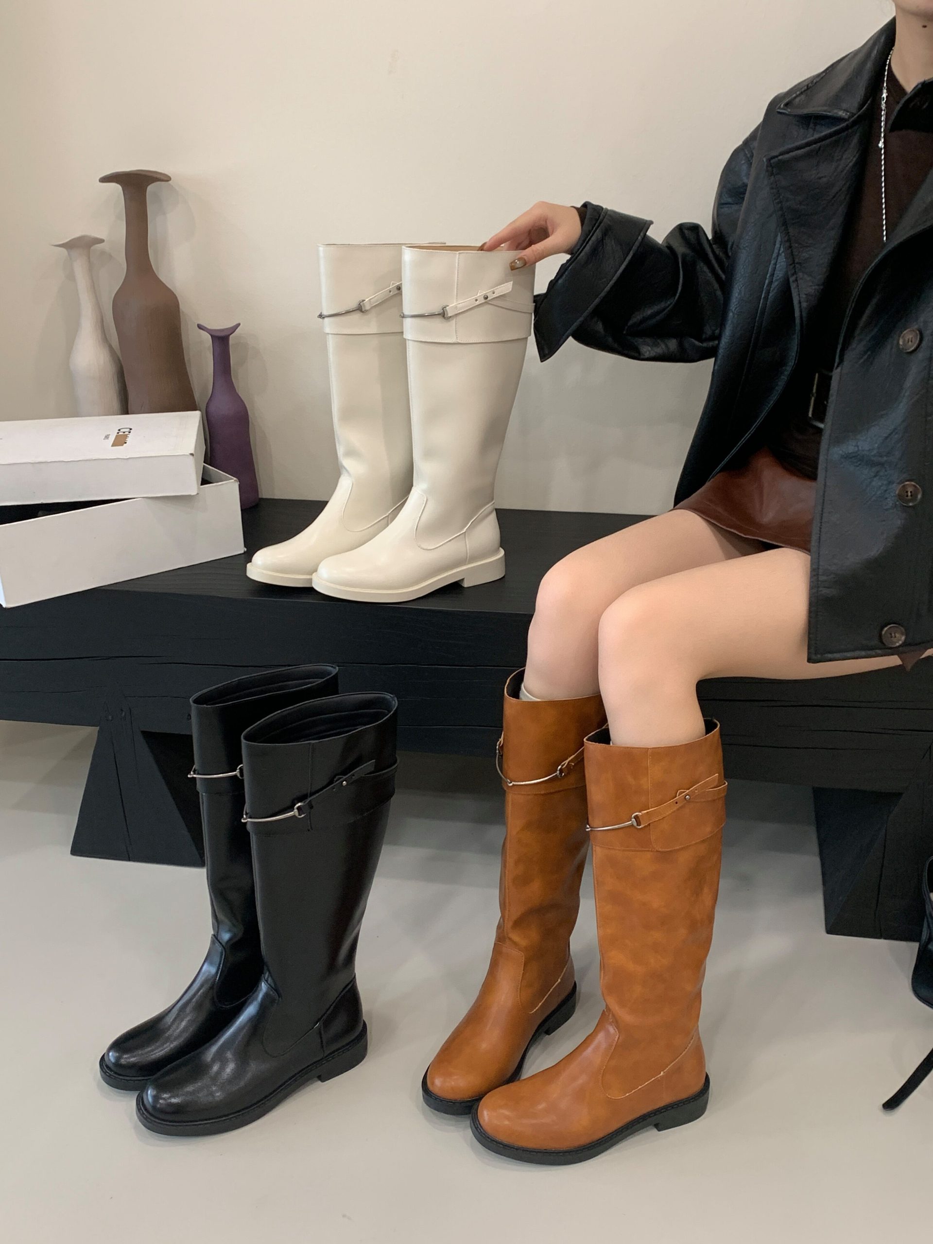 2025-new-niche-design-knight-boots-slim-fit-square-toe-flat-high-tube-fashion-boots-for-women 2025 New Niche Design Knight Boots Slim Fit Square Toe Flat High Tube Fashion Boots for Women
