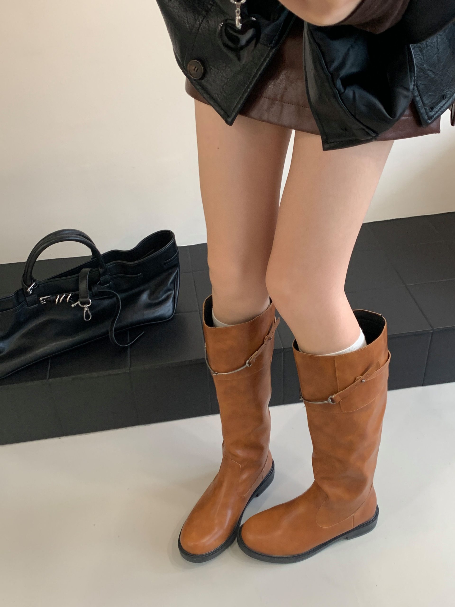 2025 New Niche Design Knight Boots Slim Fit Square Toe Flat High Tube Fashion Boots for Women