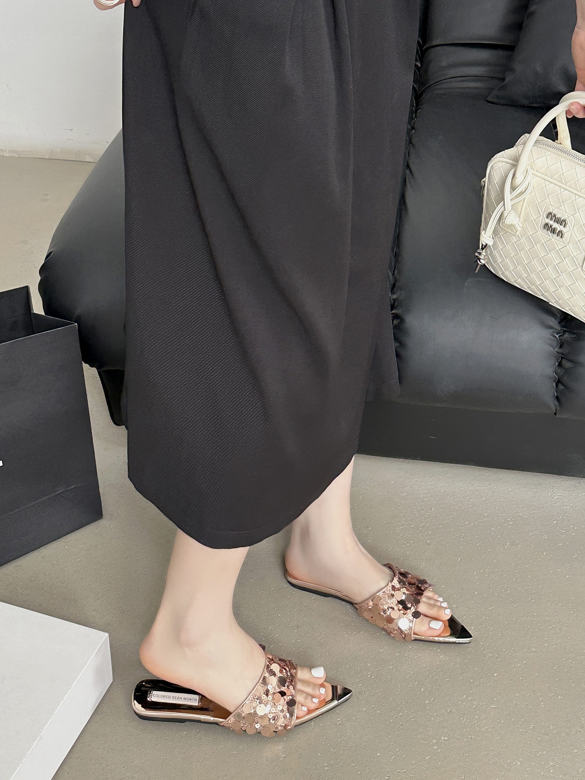 2025 New Summer Pointed Toe Flat Slippers for Women - Sparkly Rhinestone Bow Dressy Comfortable Slip-On Shoes