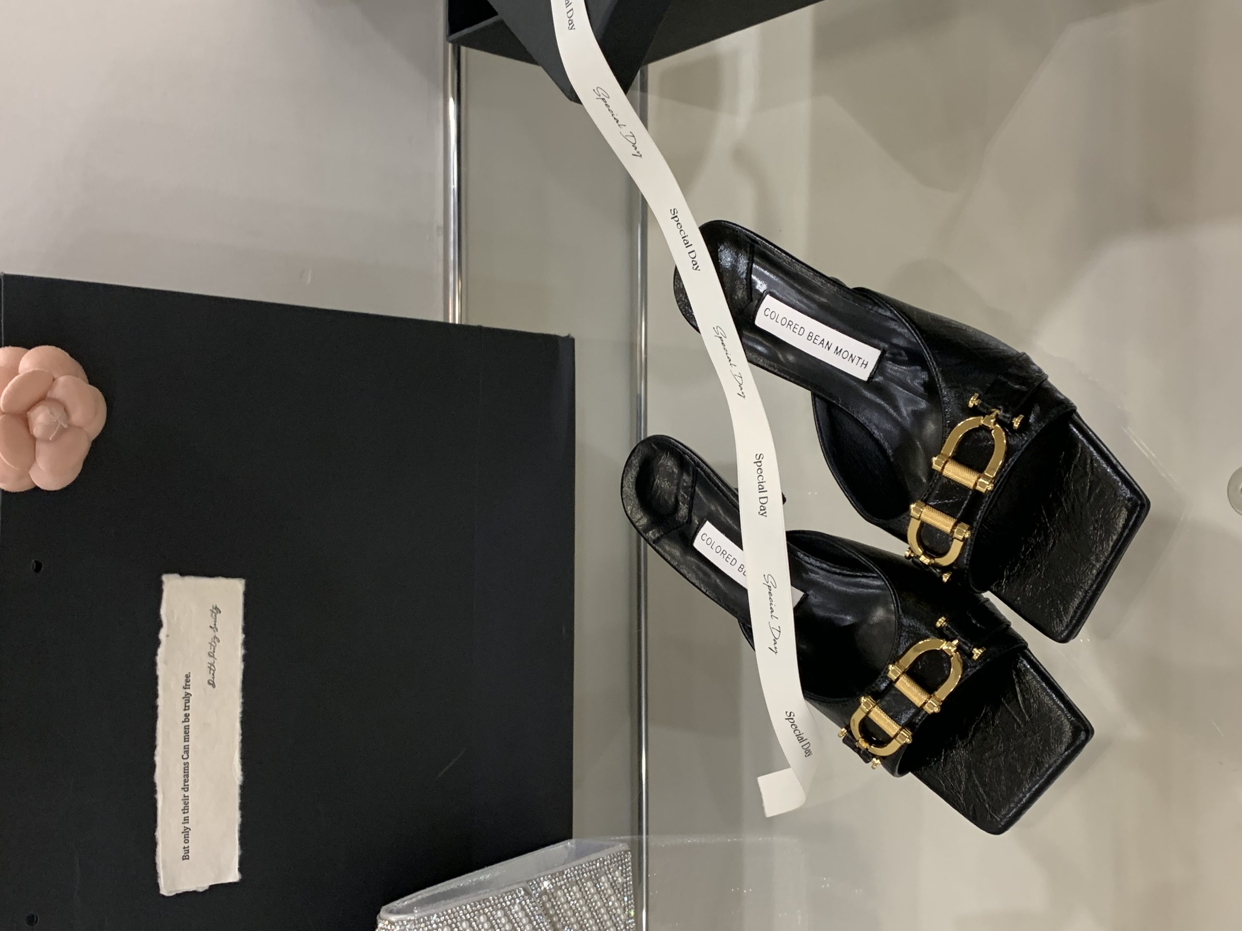 2025 Summer New French Square Toe Open Toe Thin Heel Mid Heel Slippers Women's Buckle Sandals